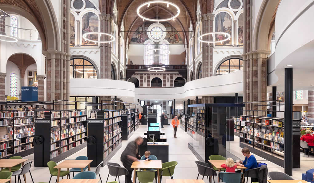 Biblioteca, Museo y Centro Comunitario 'De Petrus' / Molenaar&Bol&vanDillen Architects