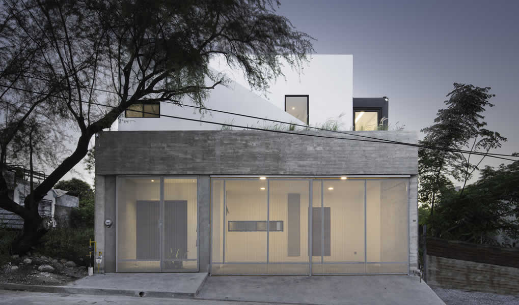 Casa Quince / RML diseño