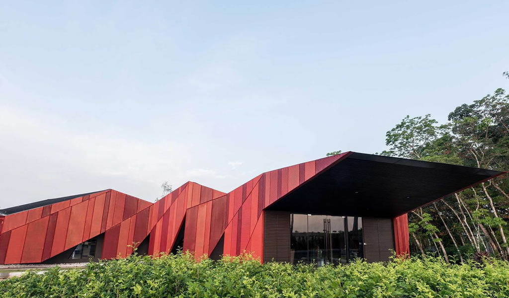 Galería Red Hill / MOA Architects + Formzero