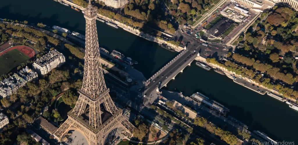¡La Torre Eiffel ahora es 6 metros más alta! Te contamos la razón