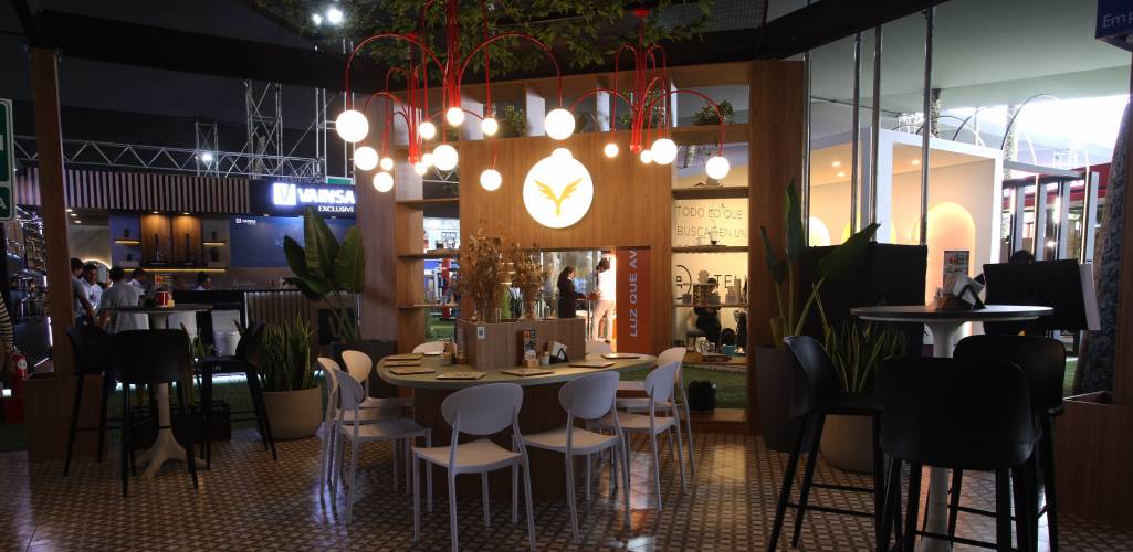 Café para crear: Un espacio creado por Olenka Marquina para Expodeco 2023