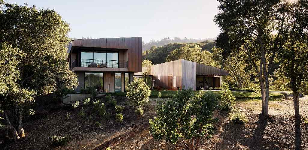 Madrone Ridge: Una casa en conexión con la naturaleza diseñada por Field Architecture
