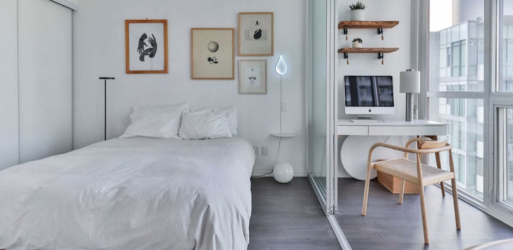 Transforma tu dormitorio pequeño en un espacio funcional con estos consejos de decoración